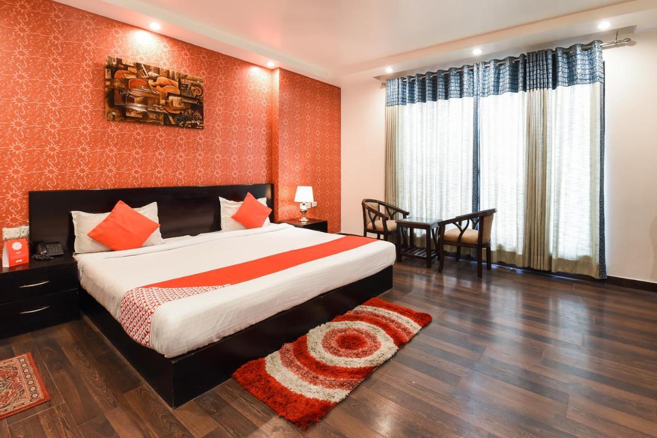 Oyo Flagship 18940 Hotel Swathi New Delhi Exteriör bild