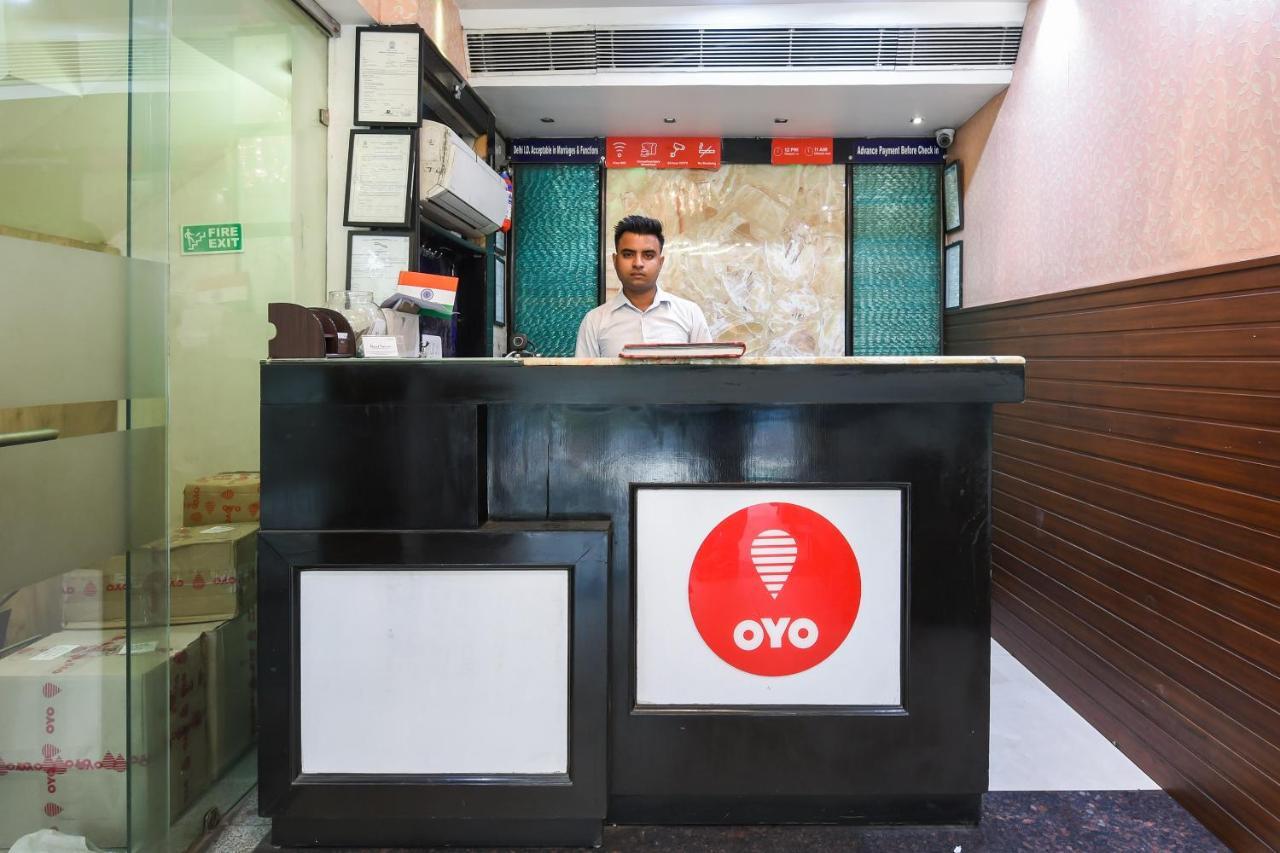 Oyo Flagship 18940 Hotel Swathi New Delhi Exteriör bild