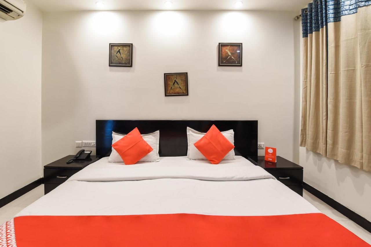 Oyo Flagship 18940 Hotel Swathi New Delhi Exteriör bild
